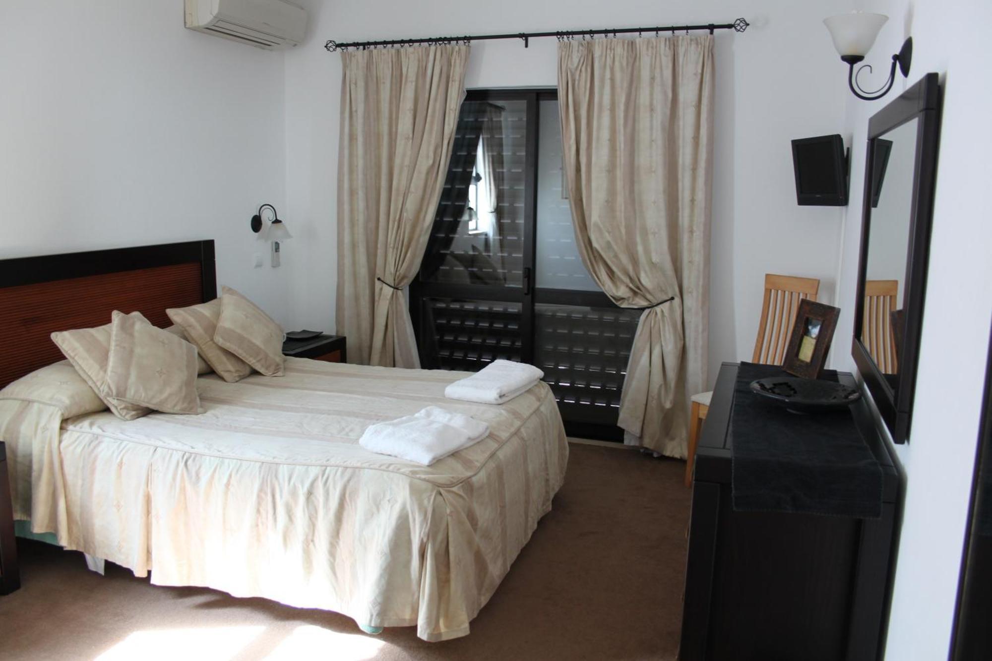 Alto Club Apartments 阿尔沃尔 外观 照片